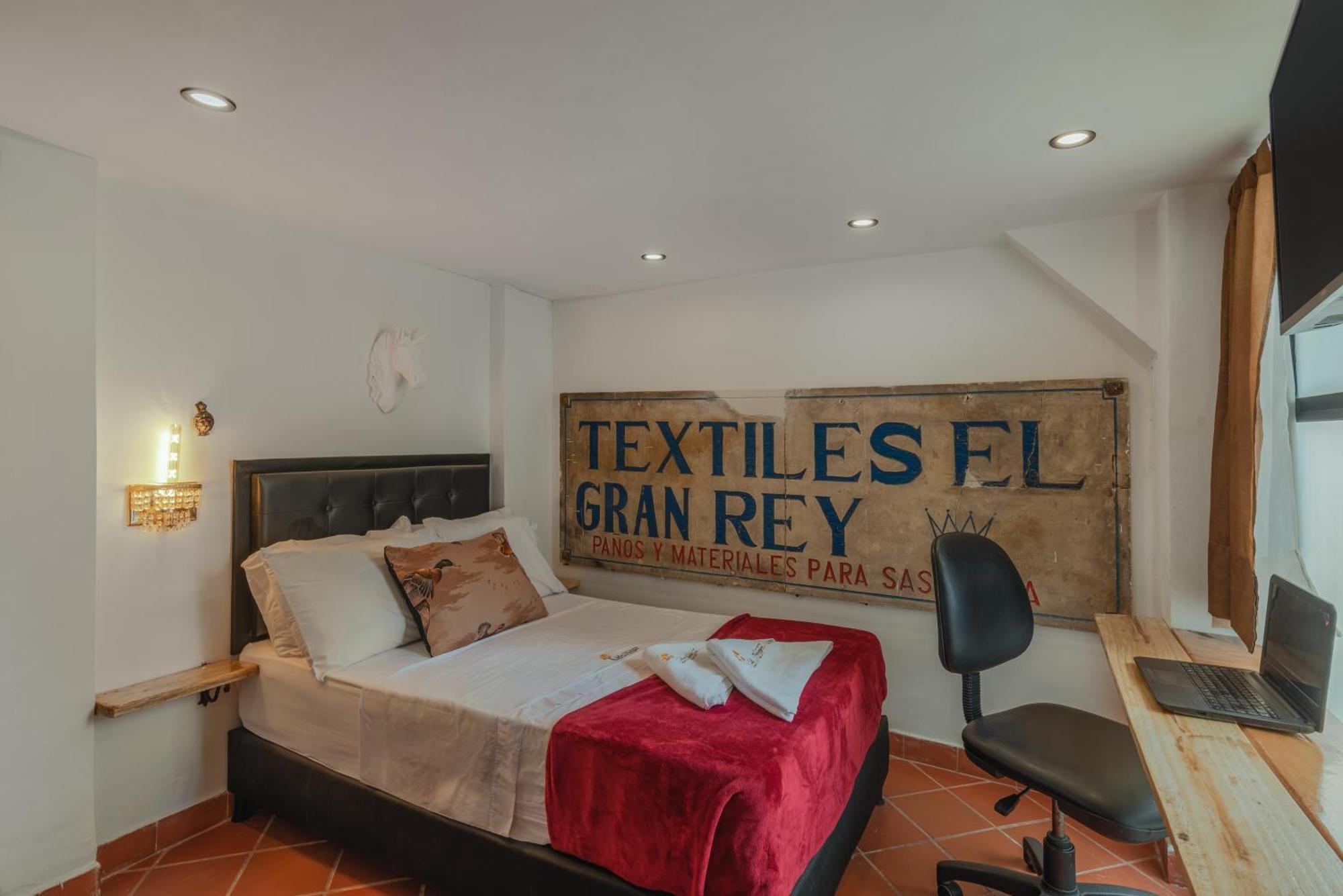 Casa Los Naranjos Hostal Medellin Luaran gambar